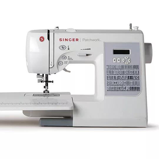 Singer Patchwork Sewing and Quilting Machine.